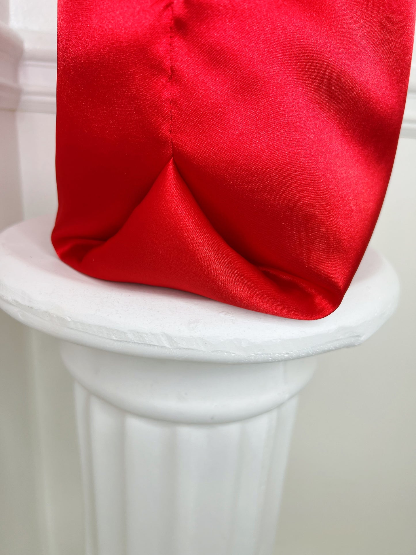 Something red small tote bag