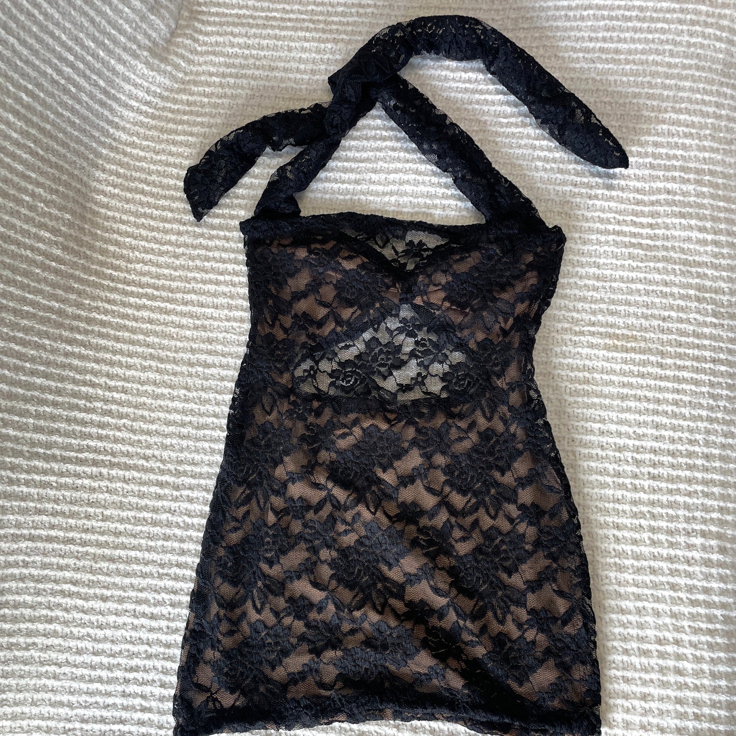 Midsummer lace halter