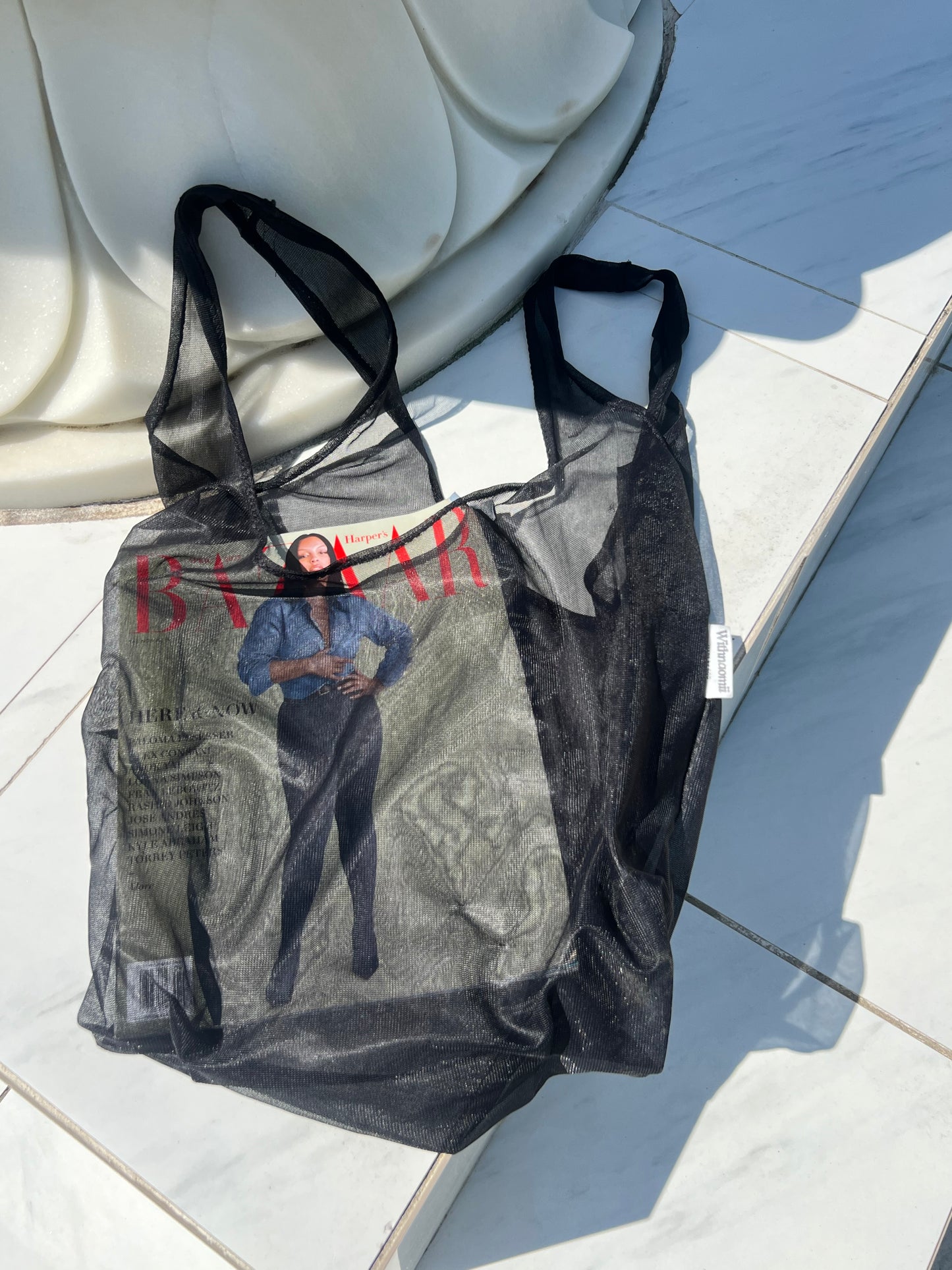 The T-shirt shopping black bag