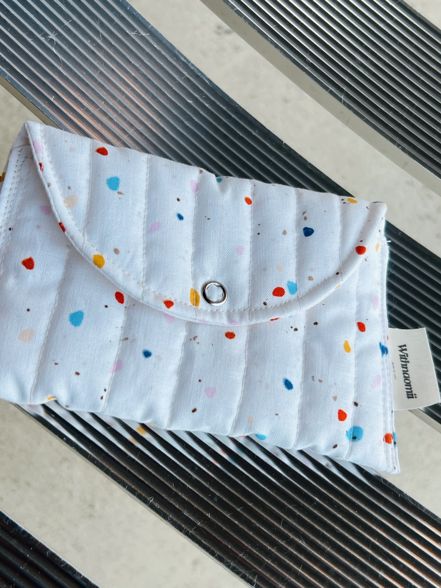Confetti card holder