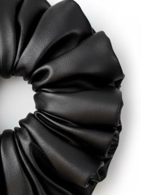 Jumbo Leather | XXL scrunchie