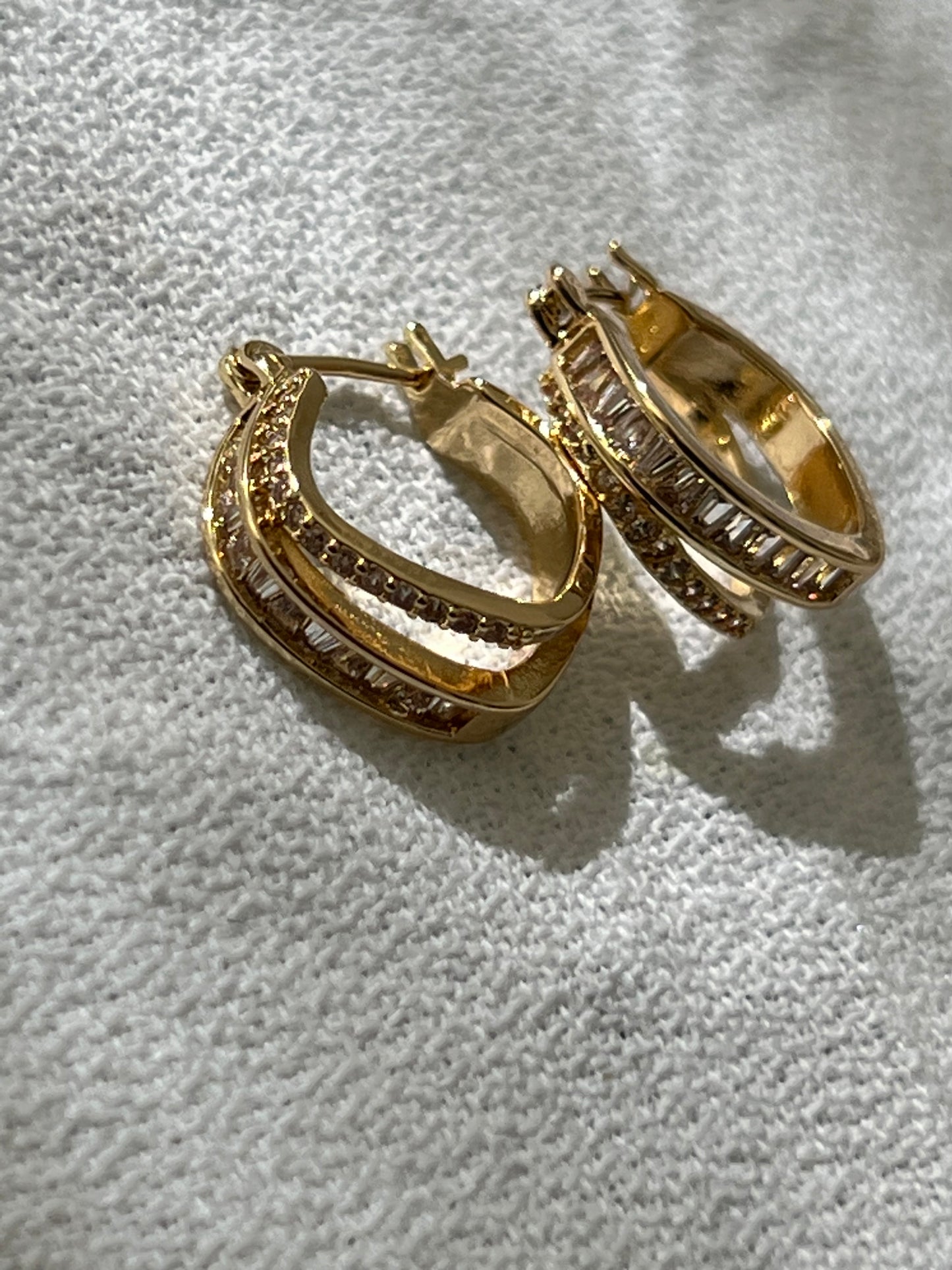 Eternal gold diamond earrings