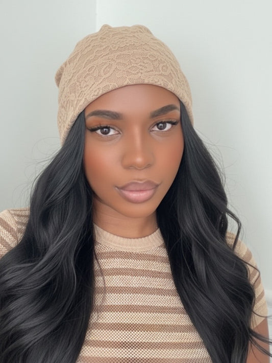 Dreamy lace handmade beanie | beige
