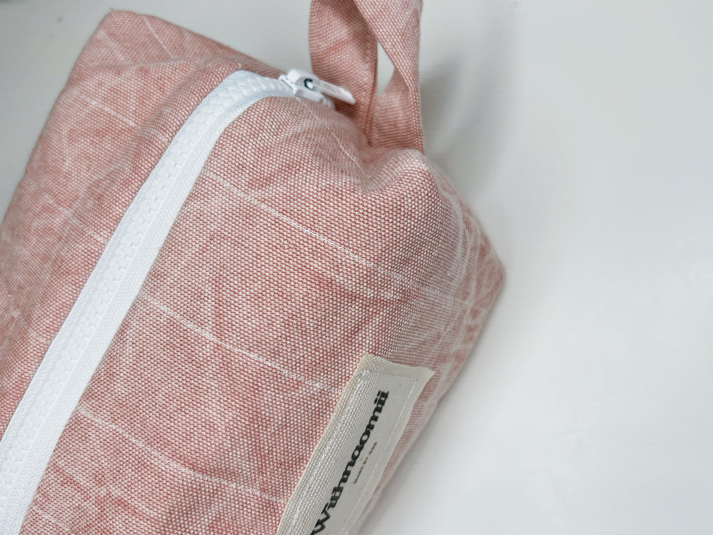 Take me with you • small quilted bag blush