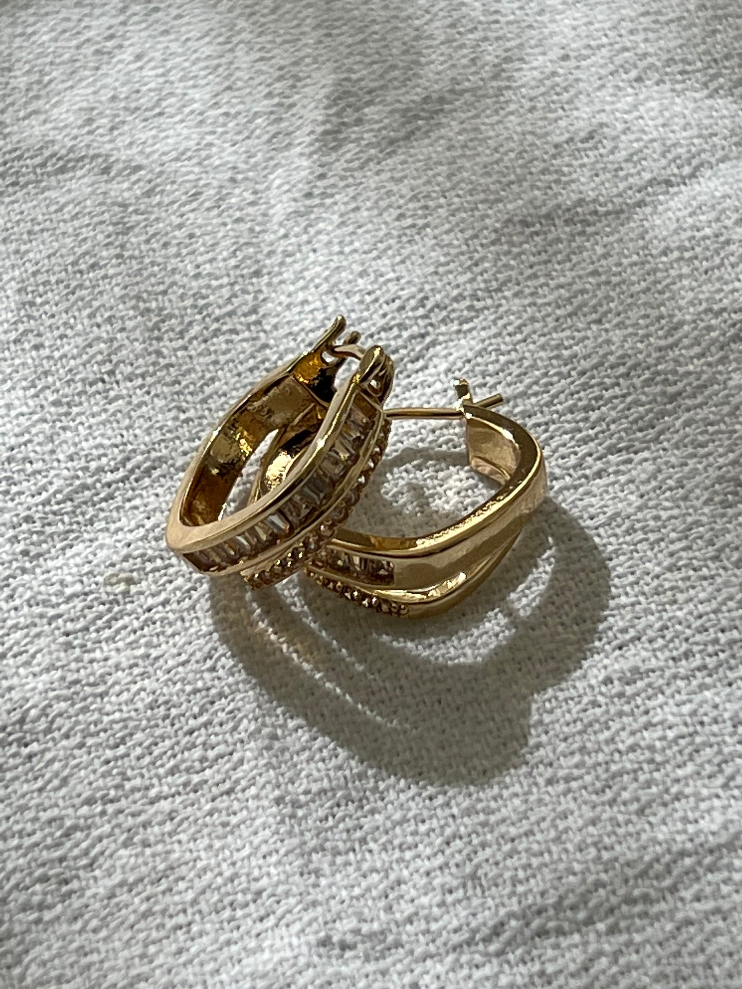 Eternal gold diamond earrings