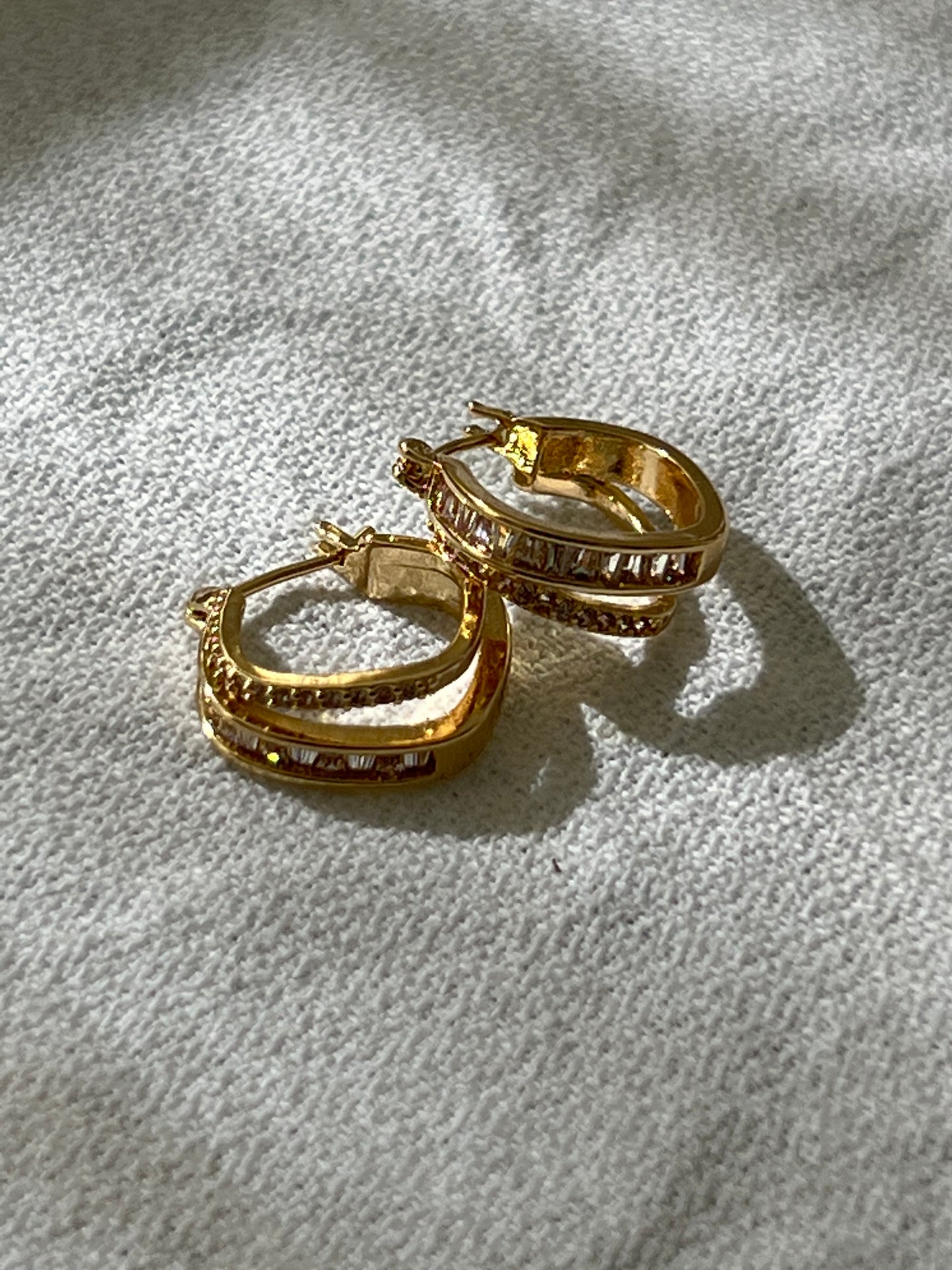 Eternal gold diamond earrings