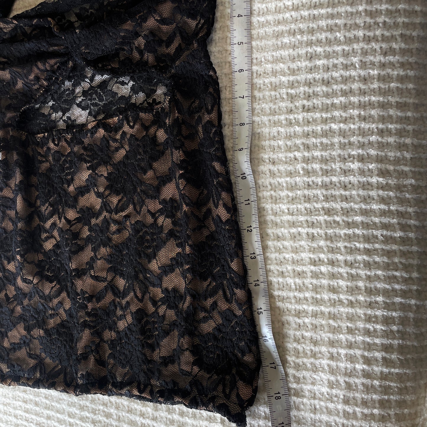 Midsummer lace halter